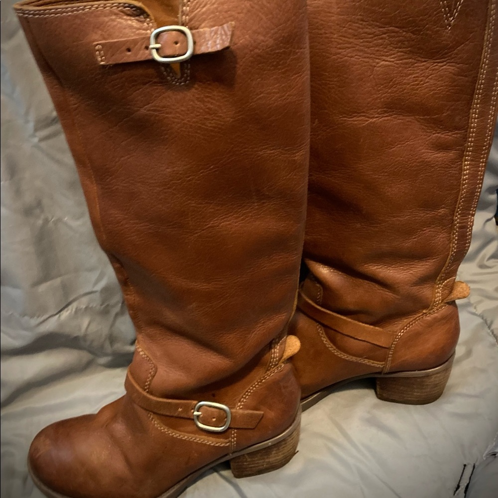 Lucky brand full grain leather riding/ engineer boots